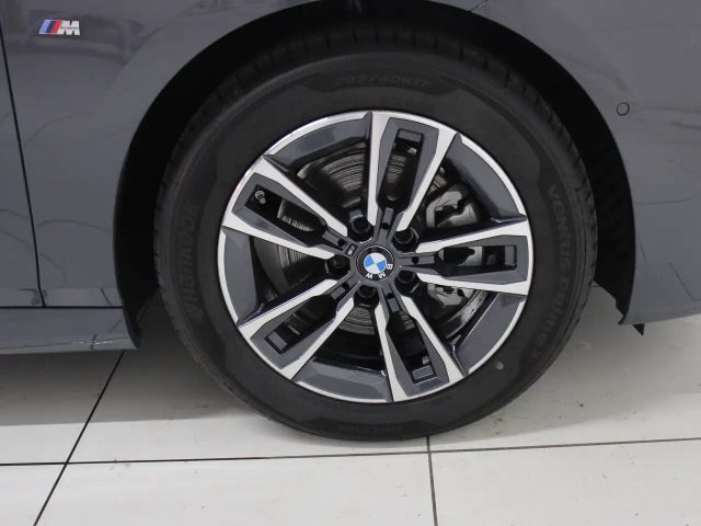 BMW 220 220i M-Sport