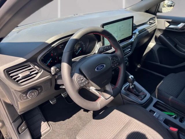 Ford Focus EcoBoost ST Line