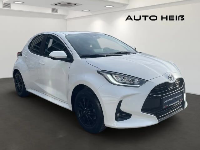 Toyota Yaris Active Hybride