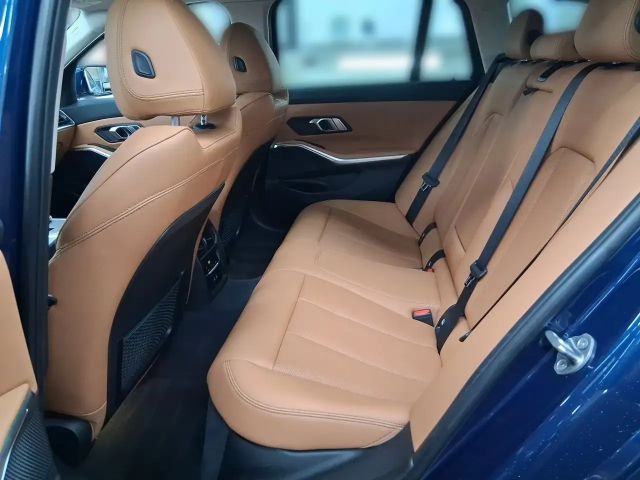 BMW 320 320i Touring