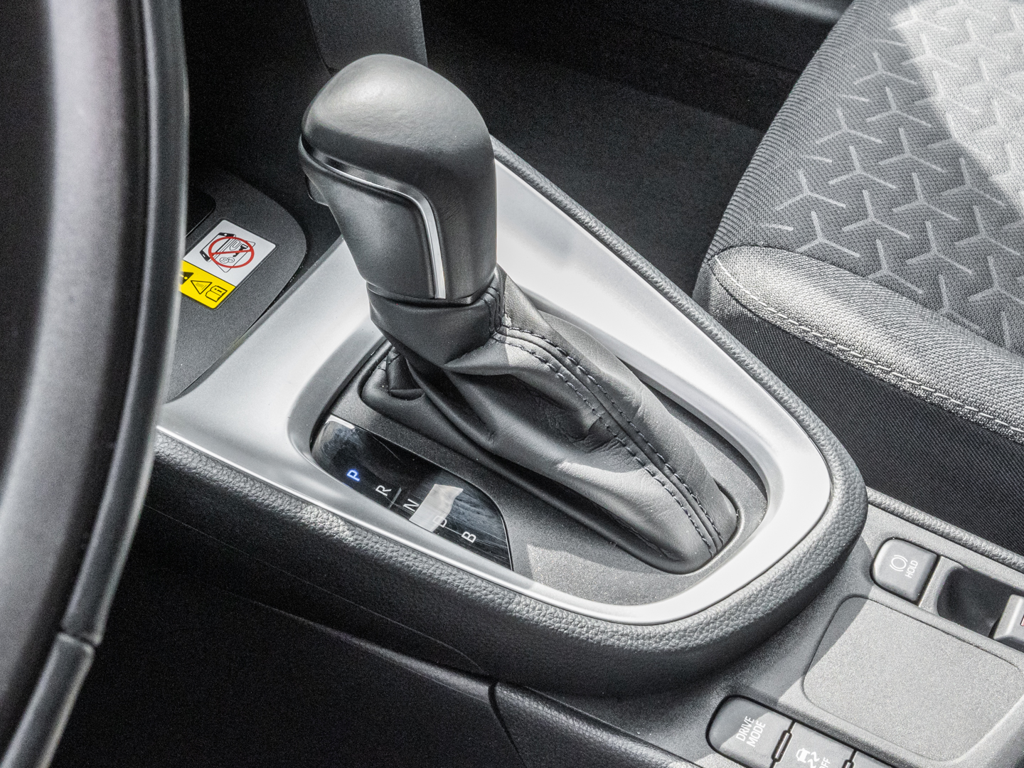 Toyota Yaris Cross 5-deurs Team D