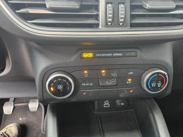 Ford Kuga Cool & Connect
