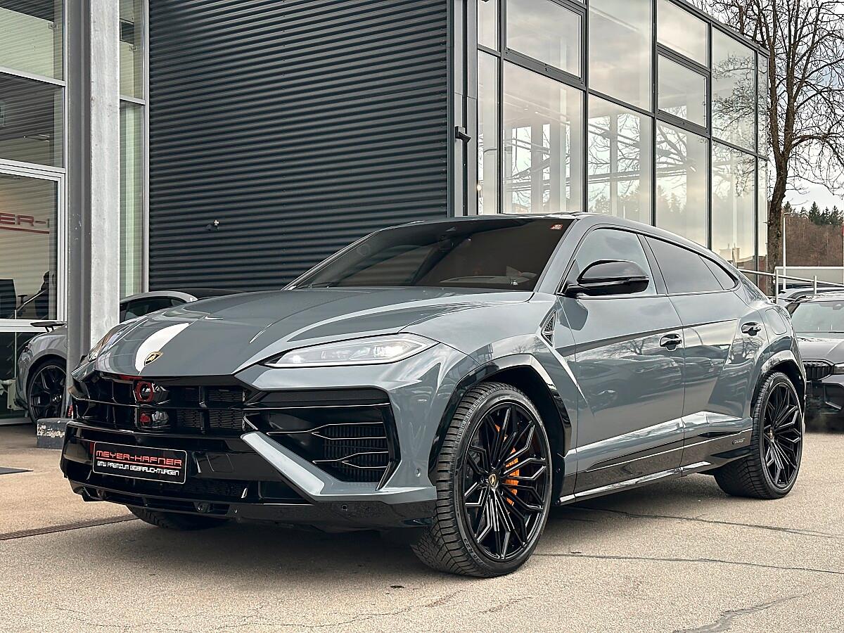 Lamborghini Urus URUS SE