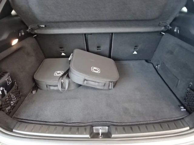 Mercedes-Benz EQA 350 4MATIC AMG Line