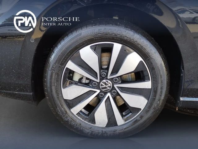 Volkswagen Golf Business Variant