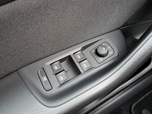 Volkswagen Passat 2.0 TDI Business DSG Variant