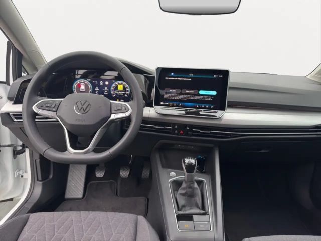 Volkswagen Golf 1.5 TSI Golf VIII Life