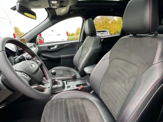 Ford Kuga ST Line X