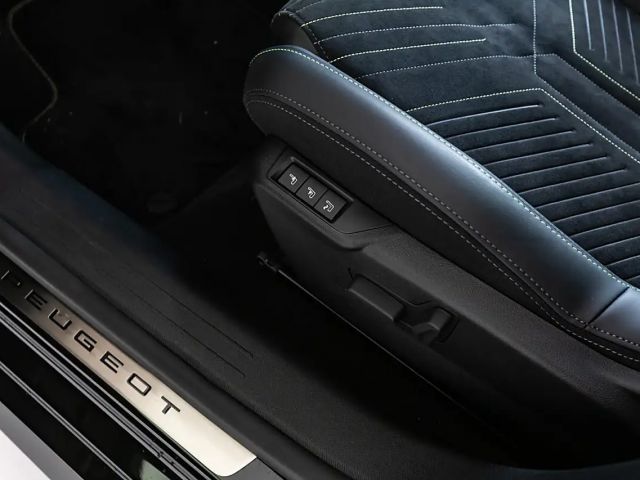 Peugeot E-208 GT-Line