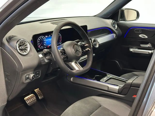 Mercedes-Benz GLB 200 4MATIC AMG Line GLB 200 d