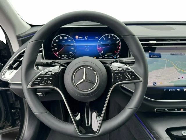 Mercedes-Benz E 200 AVANTGARDE Estate