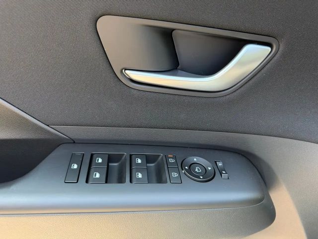 Hyundai Kona 1.6 Hybrid Trend