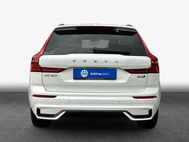 Volvo XC60 AWD Dark Plus