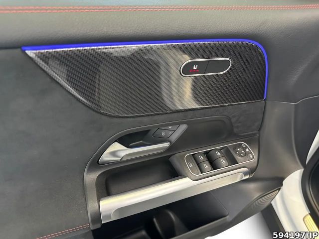 Mercedes-Benz GLB 200 AMG Line