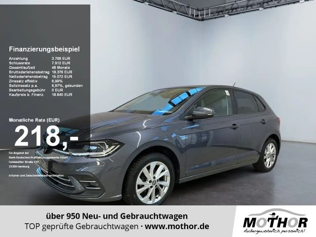 Volkswagen Polo 1.0 TSI DSG Style