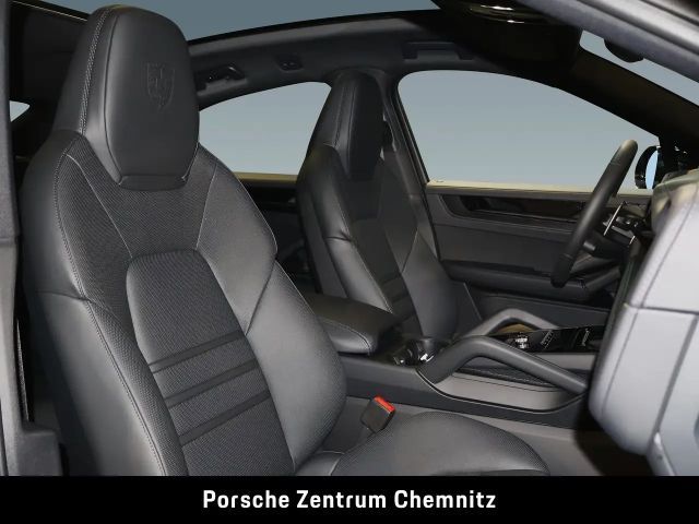 Porsche Cayenne Black Edition Coupé