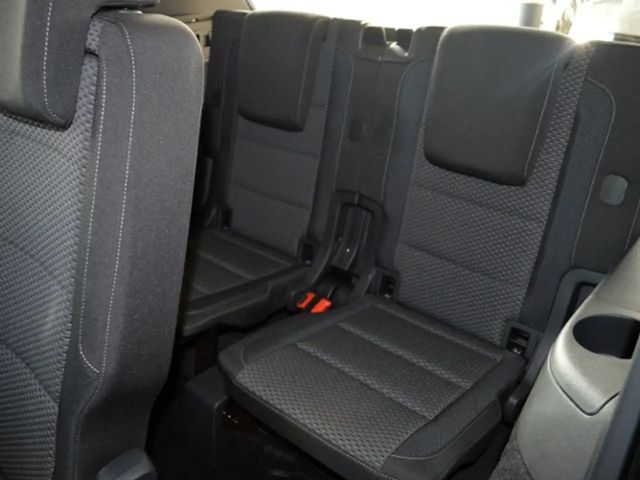 Volkswagen Touran DSG IQ.Drive