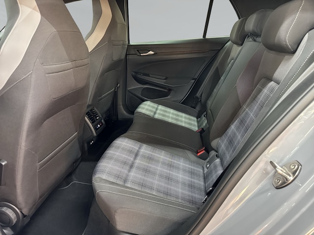 Volkswagen Golf 2.0 TDI DSG GTD