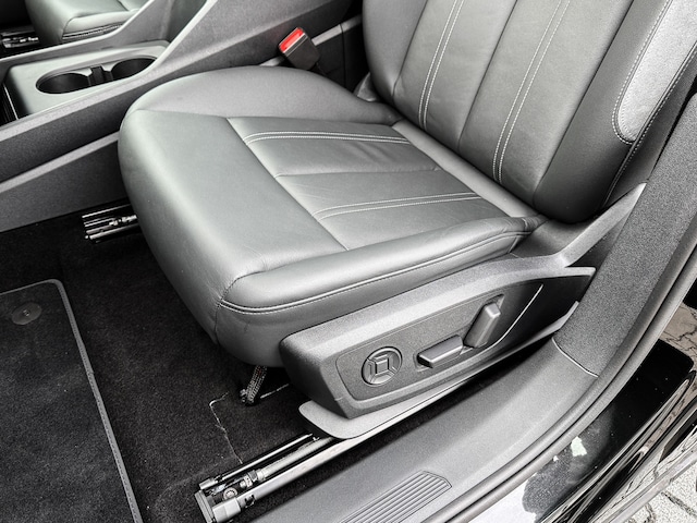 Audi Q4 e-tron SUV 45 e-tron Audi Q4 e-tron