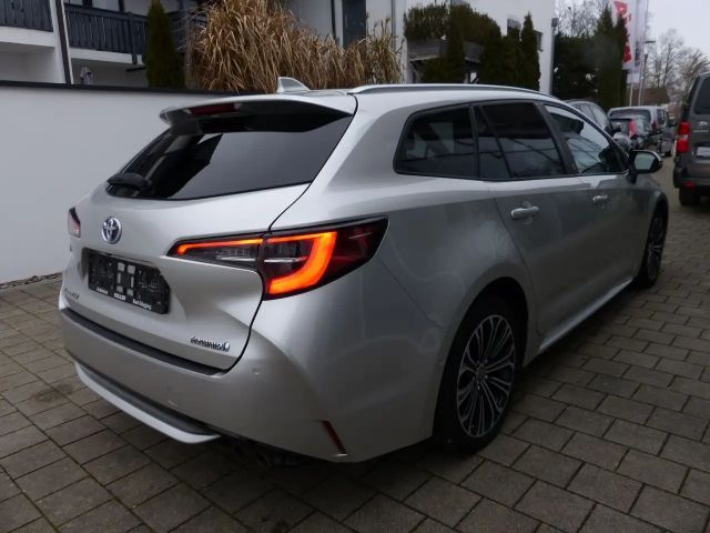 Toyota Corolla Team D