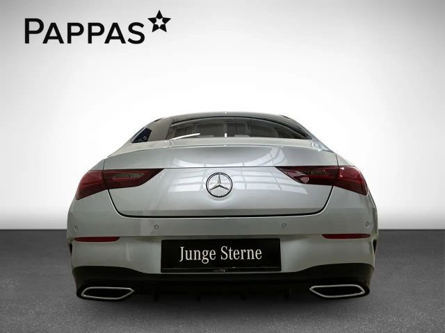 Mercedes-Benz CLA 200 AMG Line CLA 200 d Coupé