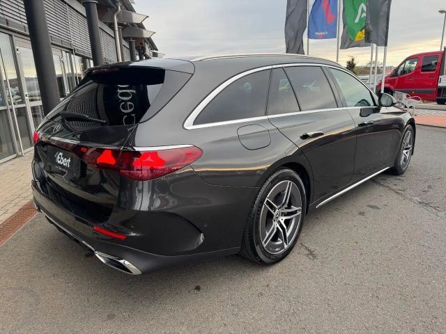 Mercedes-Benz E 220 AMG Line E 220 d Estate