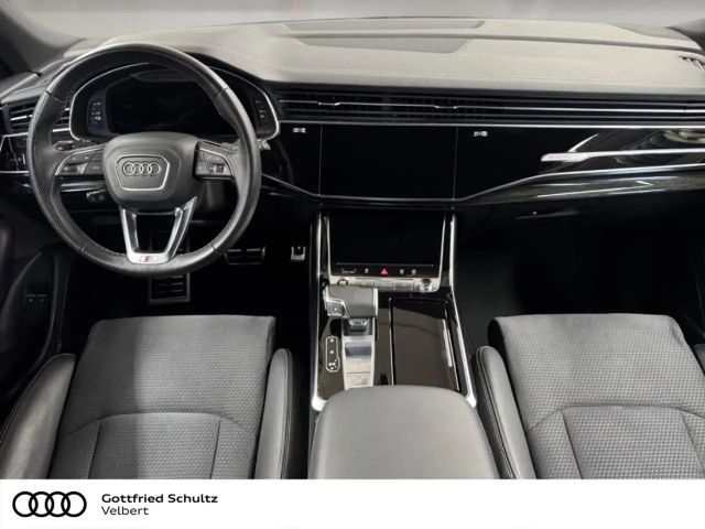 Audi Q8 55 TFSI Hybride Quattro S-Line