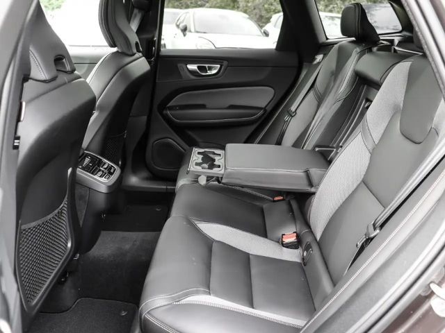 Volvo XC60 AWD Dark Ultimate