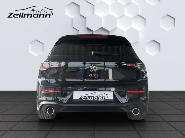 Volkswagen Golf 2.0 TSI DSG Golf VIII