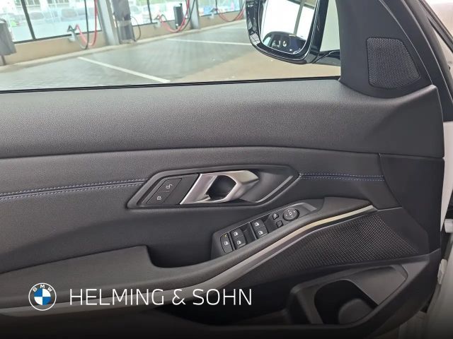 BMW 320 320d M-Sport Sedan