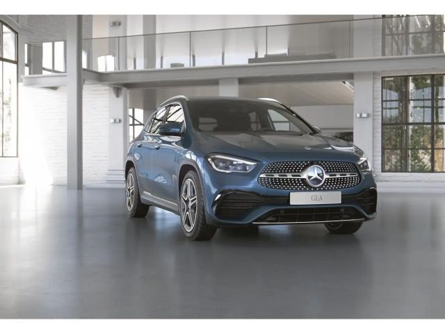 Mercedes-Benz GLA 220 4MATIC AMG Line GLA 220 d