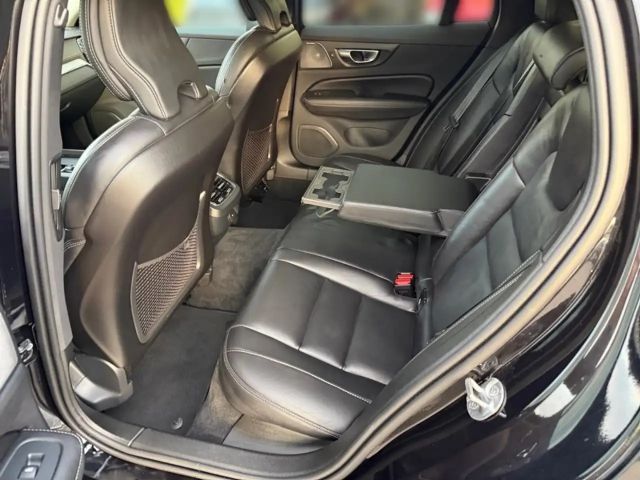 Volvo V60 AWD Ultimate