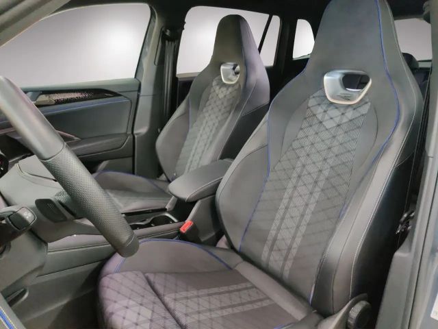 Volkswagen Tiguan 2.0 TSI R-Line Style