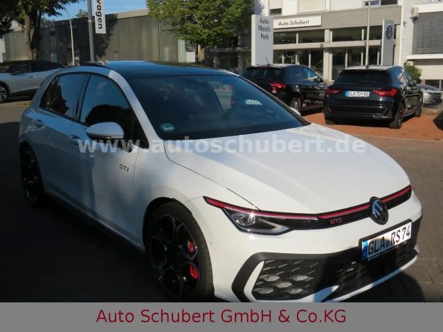 Volkswagen Golf 2.0 TSI DSG GTI Golf VIII