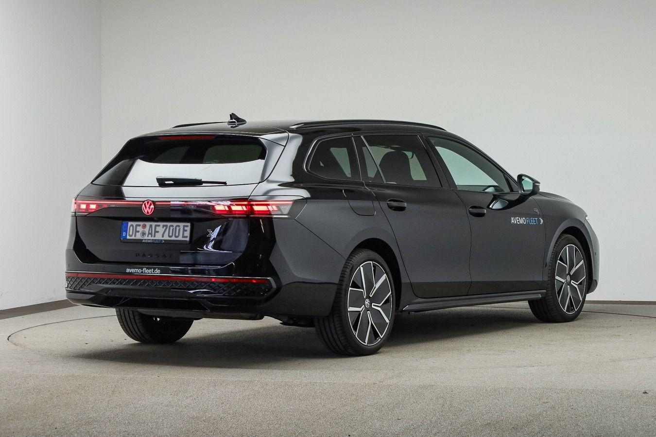 Volkswagen Passat DSG R-Line Style eHybrid