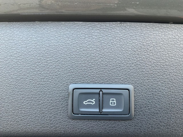 Audi Q8 e-tron 50 Quattro S-Line