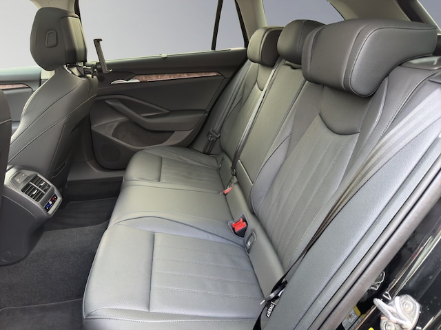 Skoda Superb 2.0 TDI Combi