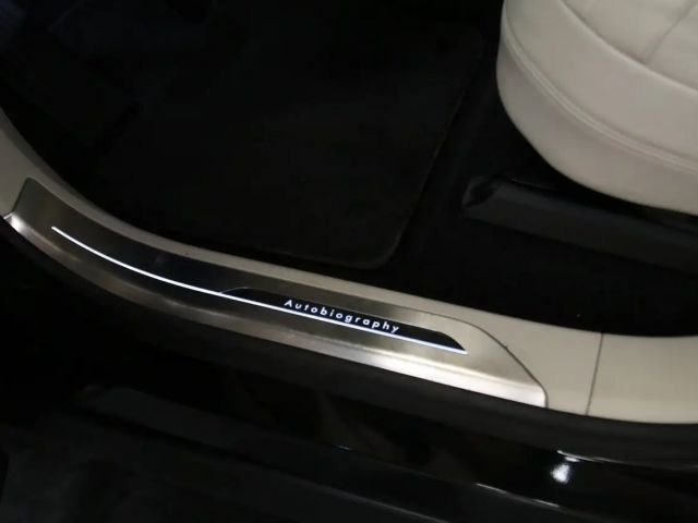 Land Rover Range Rover Autobiography