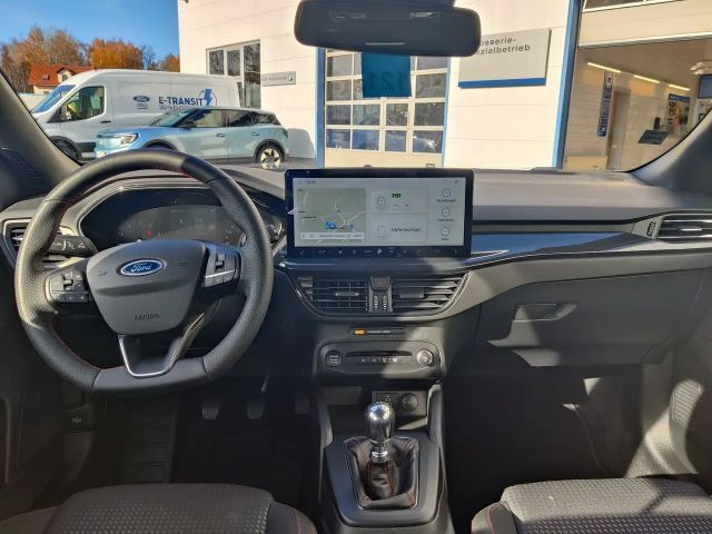 Ford Focus ST Line