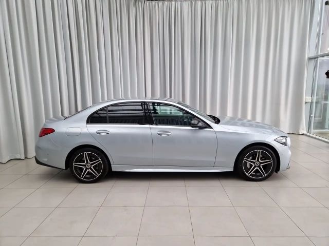 Mercedes-Benz C 300 Sedan