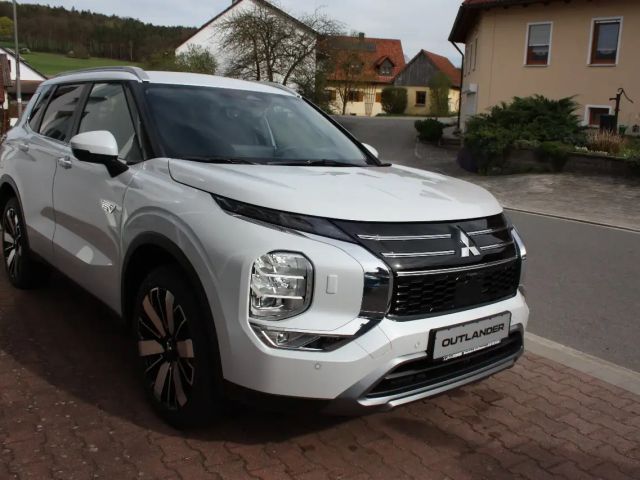 Mitsubishi Outlander PHEV