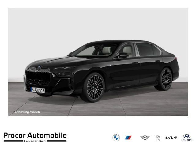 BMW 740 740d M-Sport Sedan xDrive