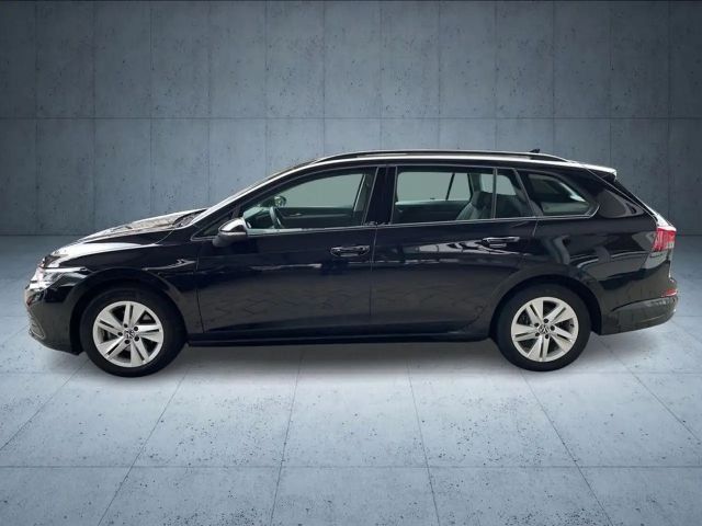 Volkswagen Golf 1.5 eTSI DSG Life Variant