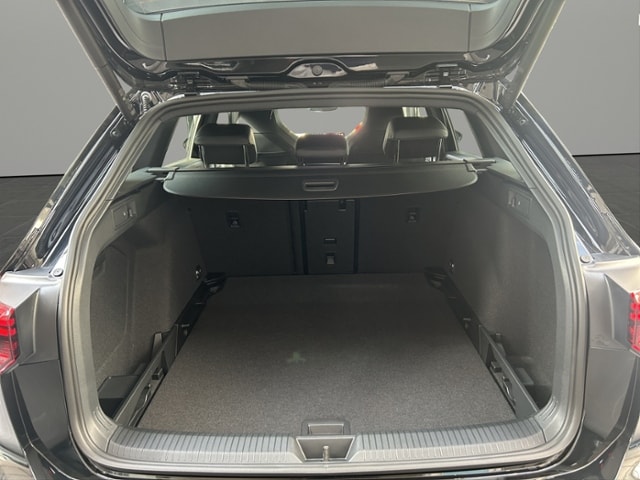 Volkswagen Golf 1.5 eTSI Golf VIII Variant