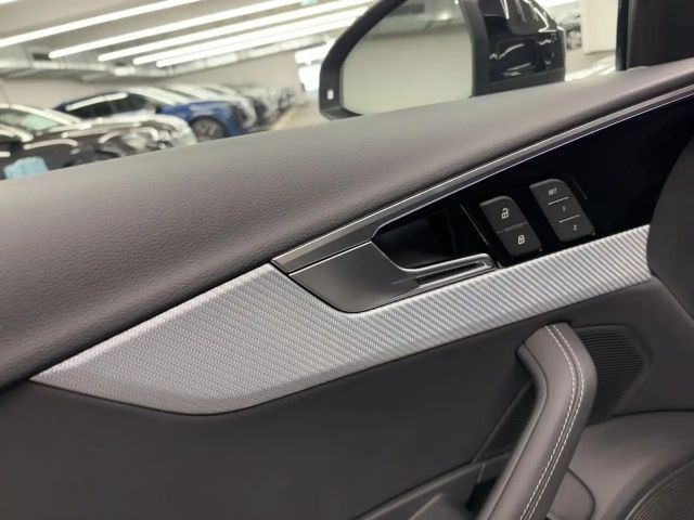 Audi RS4 tiptr. NAVI 360°K PANO HUD MATRIX VIR