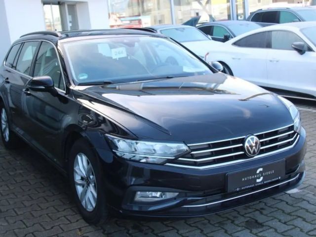 Volkswagen Passat 2.0 TDI Business DSG Variant