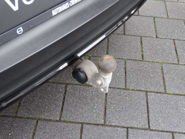 Volvo XC40 AWD Plus Recharge Twin Engine