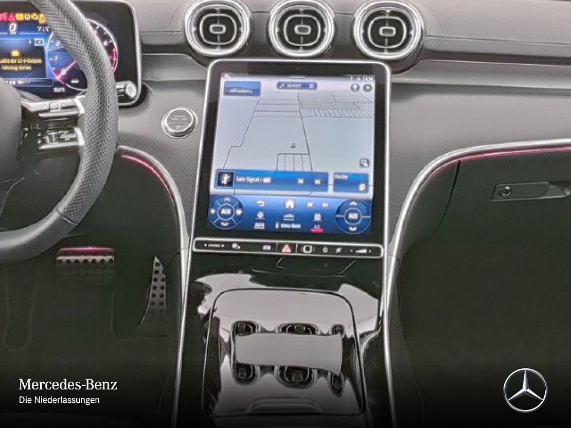 Mercedes-Benz C 180 AMG Line Sedan