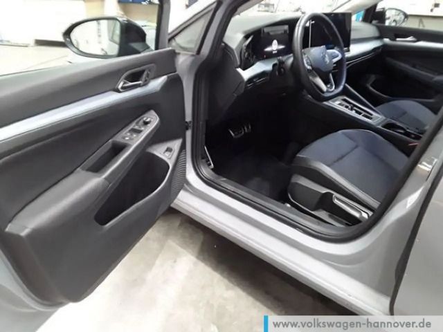 Volkswagen Golf 1.5 eTSI DSG Golf VIII Variant