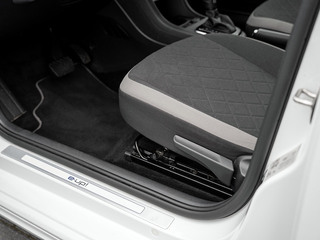 Volkswagen e-up! Plus Style